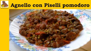 agnello con piselli pomodoro